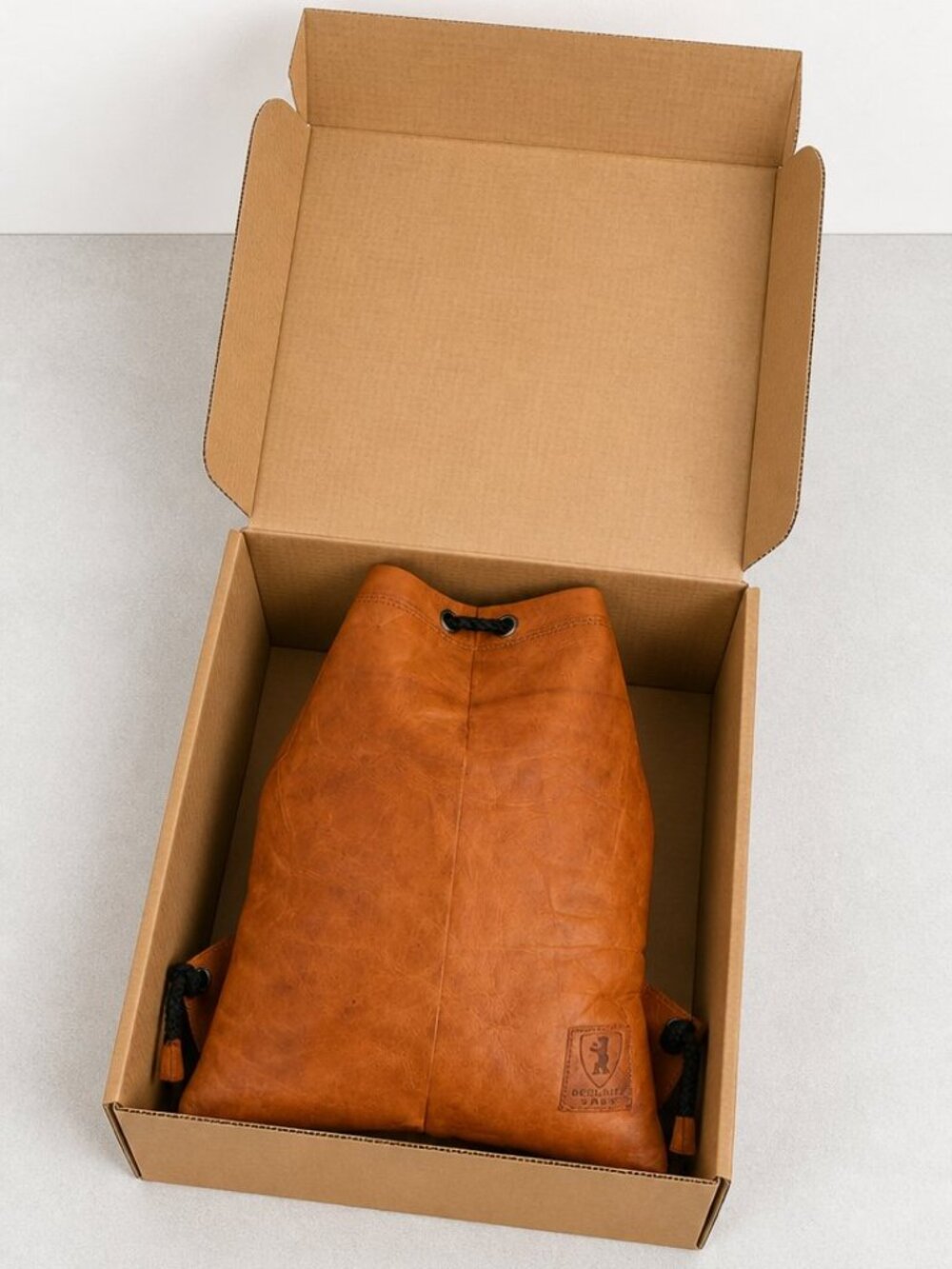Berliner Leather Gym Bag Vintage Genuine 753 Drawstring Backpack Unisex - Picture 2 of 5